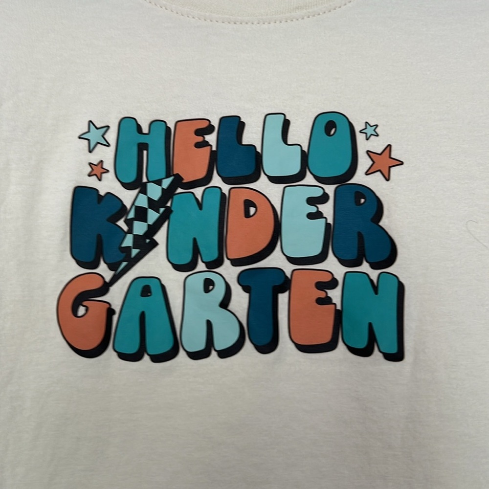 Hello Kindergarten T-shirt- sweet wink